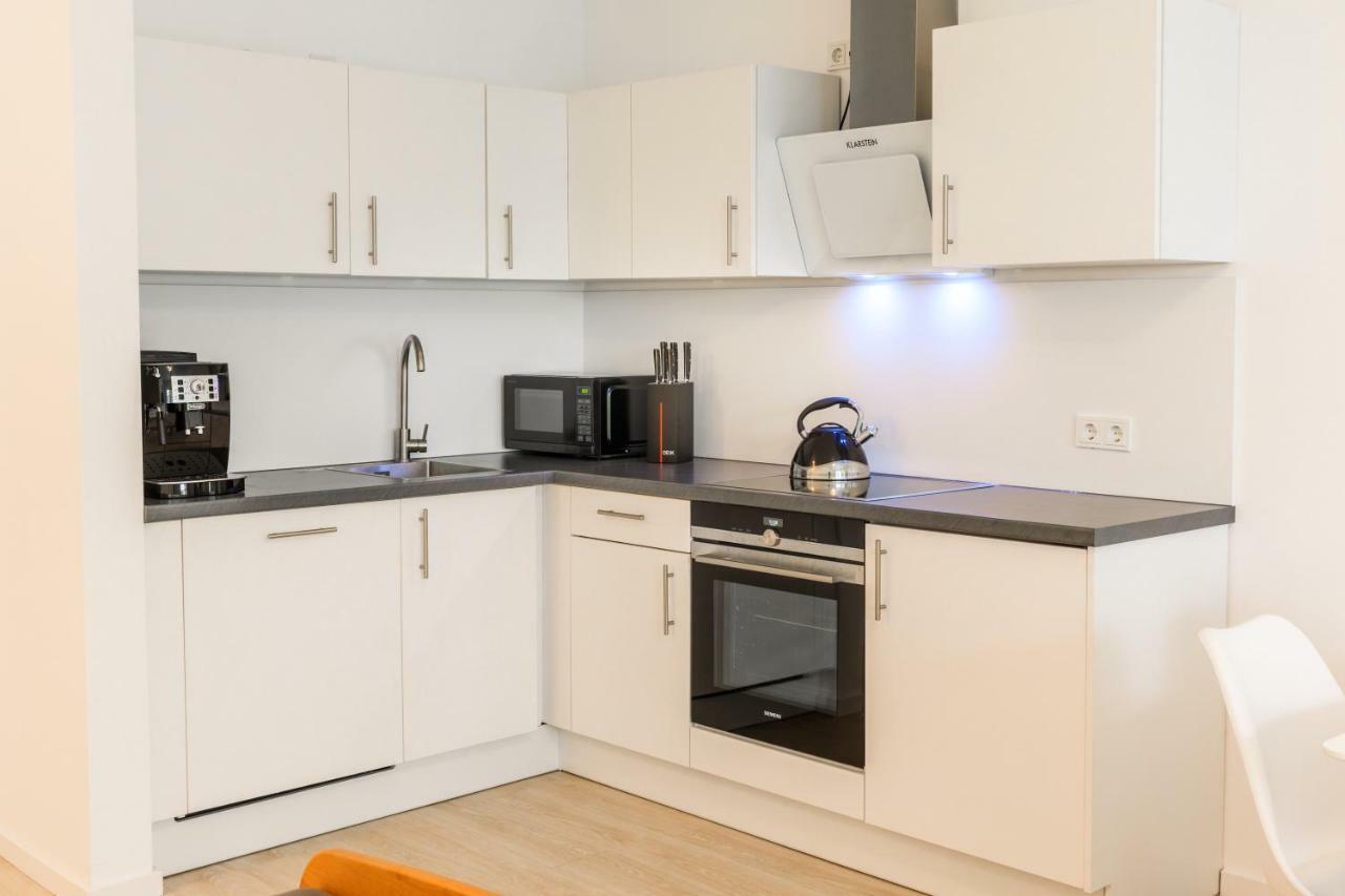 וירצבורג Studio Apartment - Terrace, Private Parking Place מראה חיצוני תמונה