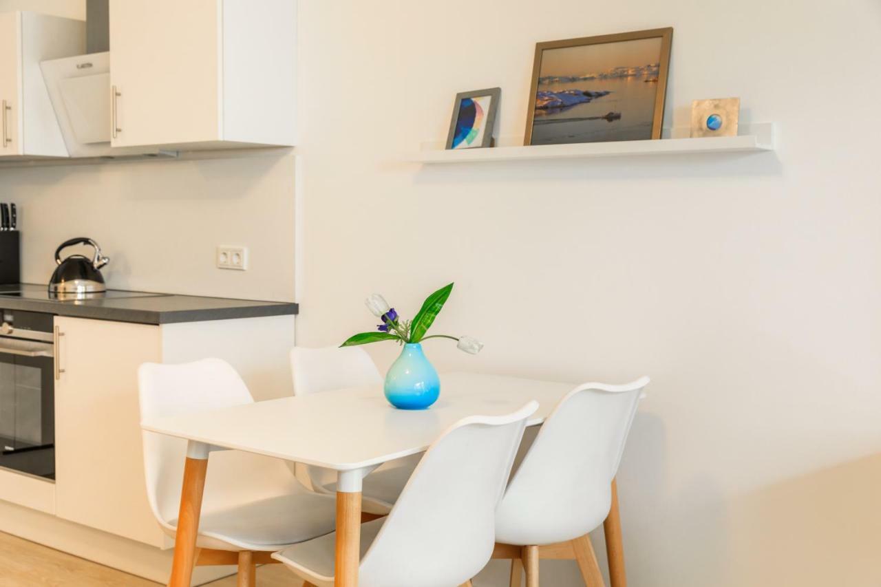 וירצבורג Studio Apartment - Terrace, Private Parking Place מראה חיצוני תמונה